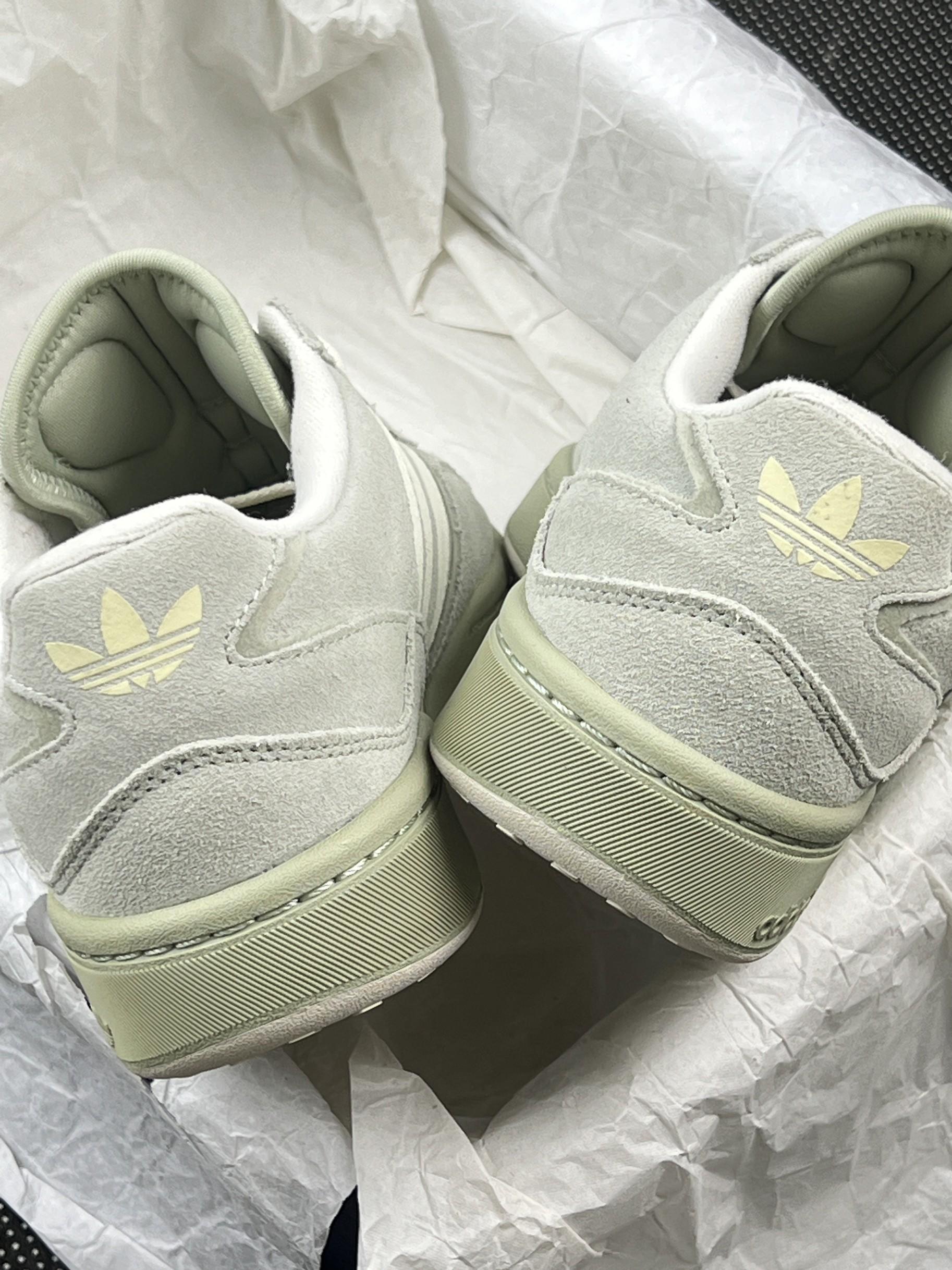 清新薄荷绿阿迪达斯三叶草☘️👟来啦